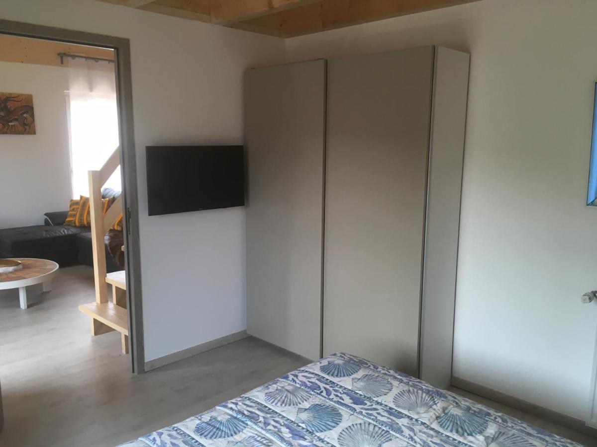 Chalet A La Campagne Coise-Saint-Jean-Pied-Gauthier 외부 사진